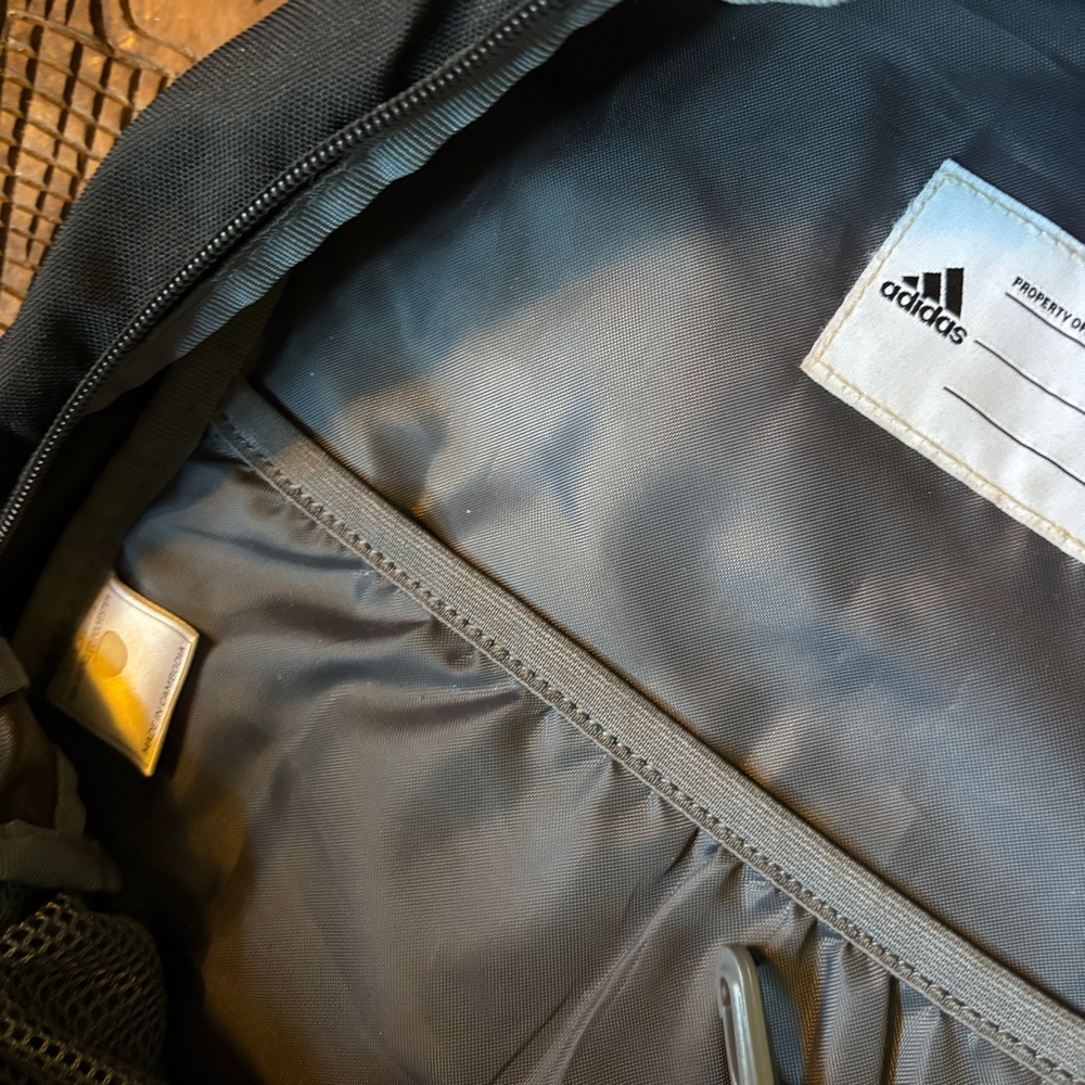Adidas backpack - Picture 4 of 4